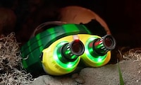 Retro Night Vision Goggles Image 3
