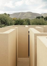 Coastal Courtyard Homes Image 2