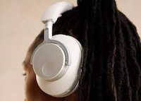 Dynamic Adjustment Headphones Image 4