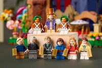 Nostalgic Movie Brick Sets Image 4