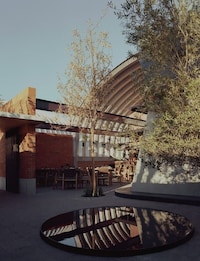 Minimalist Warehouse Dining Image 4