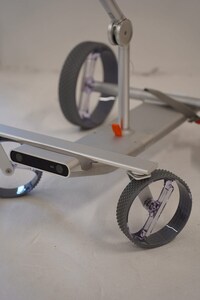 Autonomous Golf Trolleys Image 3