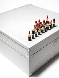 Luxurious Beauty Collections Image 4
