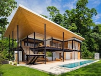 Climate-Adaptive Tropical Homes Image 2