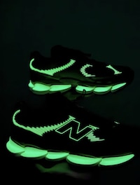 Green High-Performance Sneakers