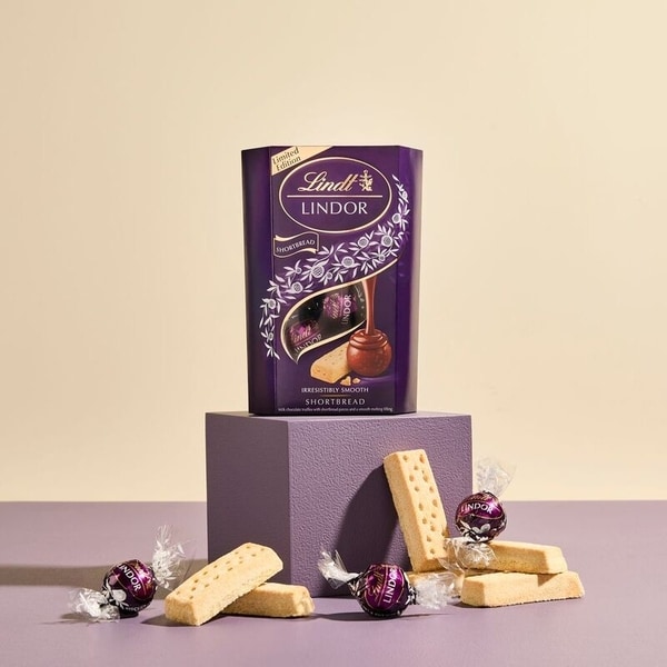 UK-Exclusive Shortbread Chocolates