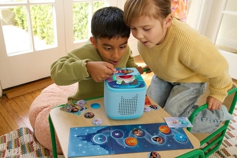 Screen-Free Entertainment Toys