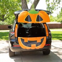 Family-Friendly Halloween Essentials Image 4