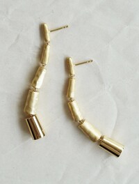 Travel-Inspired Jewelry Collections Image 6