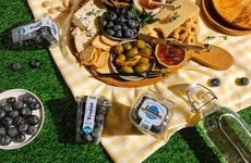 Conveniently Packaged Premium Fruits