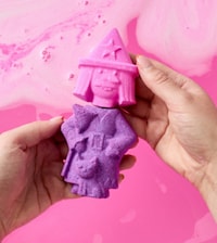Halloween-Themed Self-Care Collections Image 5
