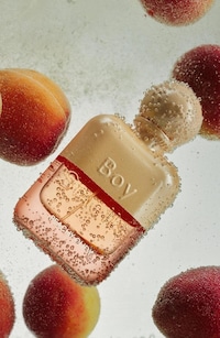 Juicy Oud Perfumes Image 2