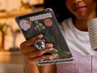 Magnetic E‑reader Cases Image 2