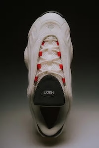 Biomorphic Retro Runners Image 2