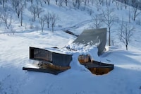 Zenith Retreat Designs Image 1