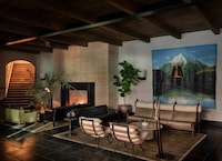 Contemporary Atlanta Hotels Image 2