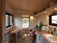 Single-Floor Tiny Homes Image 3