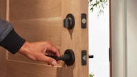 Discreetly Connected Smart Locks Image 3