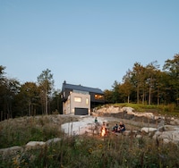 Contemporary Mountainous Homes Image 5