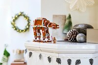 Festive Sci-Fi Building Toys Image 3