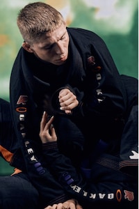 Jiu-Jitsu-Inspired Eyewear Collections Image 3