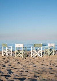 Co-Branded Luxury Beach Clubs Image 3
