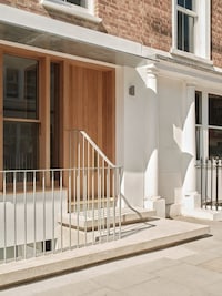 Understated Notting Hill Renovations Image 2