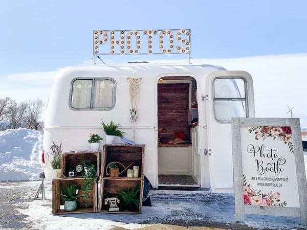 Customizable Photo Booths