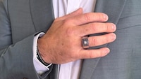 Subscription-Free Smart Rings Image 5