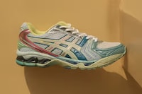 Natural Tone Runners Image 1