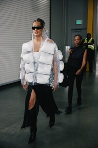 Milk-Filled Jackets Image 2