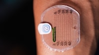 Athletic Sweat-Tracking Wearables Image 4