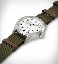 Power-Indicating Field Watches Image 6