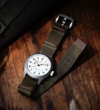 Power-Indicating Field Watches Image 8