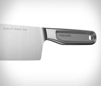 Minimalist Metallic Chef Knives Image 4