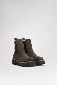 Canadian-Made Winter Boots Image 3