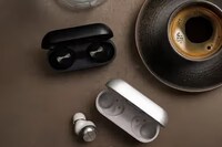 Sleek Wireless Audio Earbuds Image 3