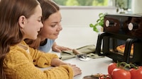 Steam-Enabled Air Fryers Image 3