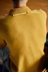 Elevated Seasonal Knitwear Image 2