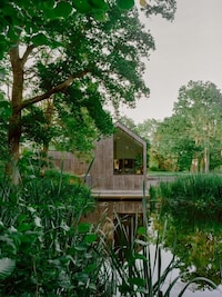 Barn-Form Family Homes Image 3