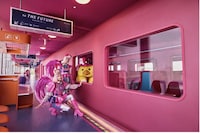 Futuristic Train Cafes Image 2