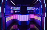 Futuristic Train Cafes Image 4