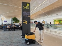 Airport Food Delivery Robots