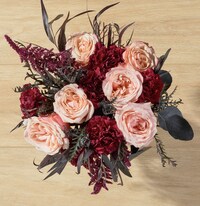 Halloween-Themed Flower Bouquets Image 6