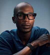 Demure Display-Equipped Eyewear