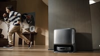 Self-Sterilizing Robot Vacuums Image 6