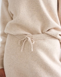 Cozy Versatile Sweater Capsules Image 4