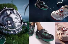 Tasselled Chain Clogs