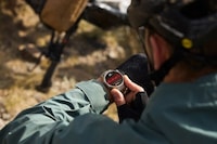Sporty Customized Battery Smartwatches Image 3