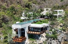 Dramatic Clifftop Retreats